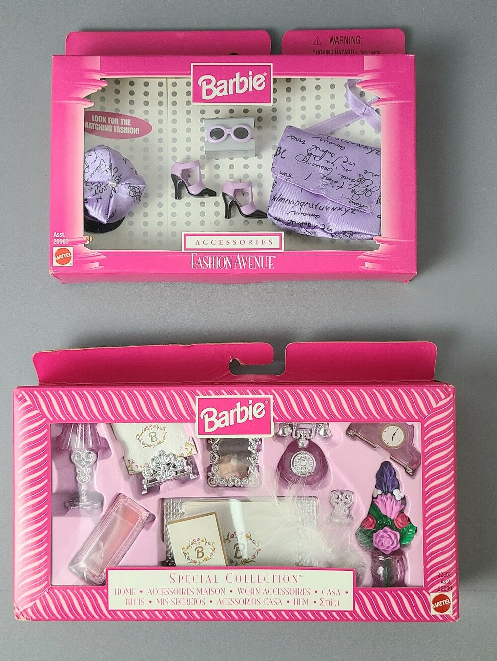 NWT Barbie Fashion Avenue Vintage Accessories-Set of Two